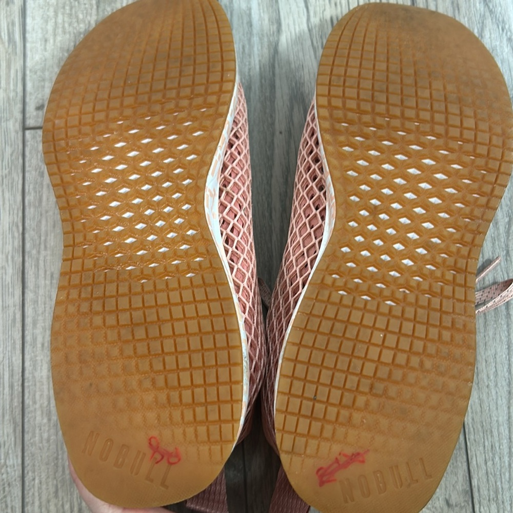 NoBull Brooke Wells Mesh Runner size 8 - Picture 3 of 7